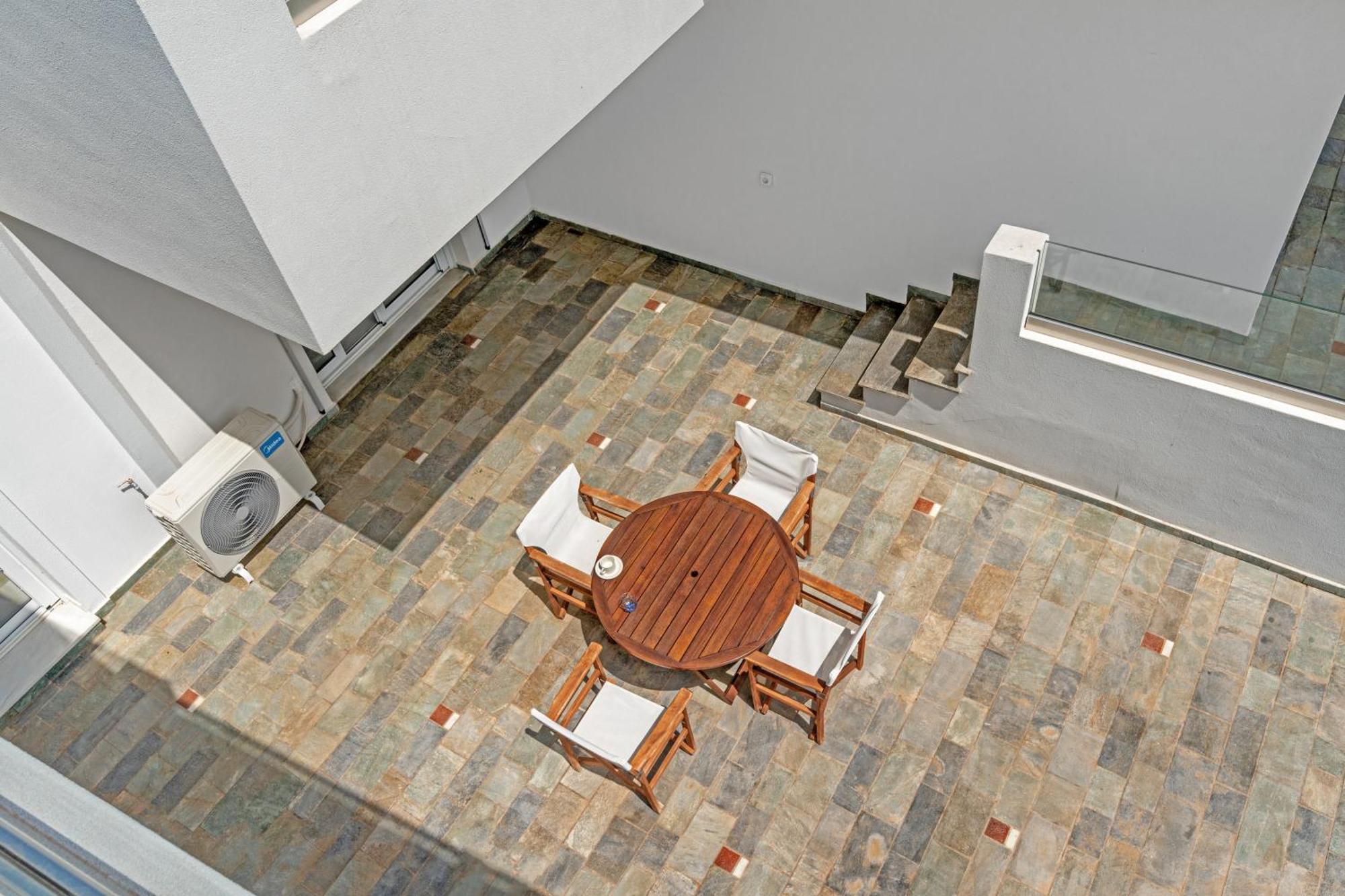 Legrena Beach House Sunion Rum bild