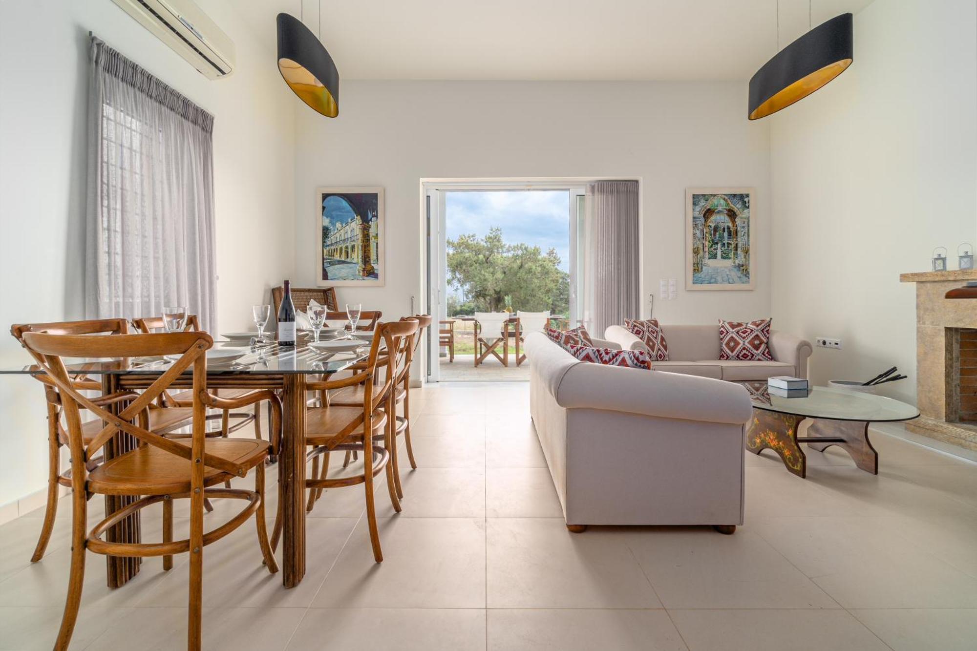 Legrena Beach House Sunion Rum bild