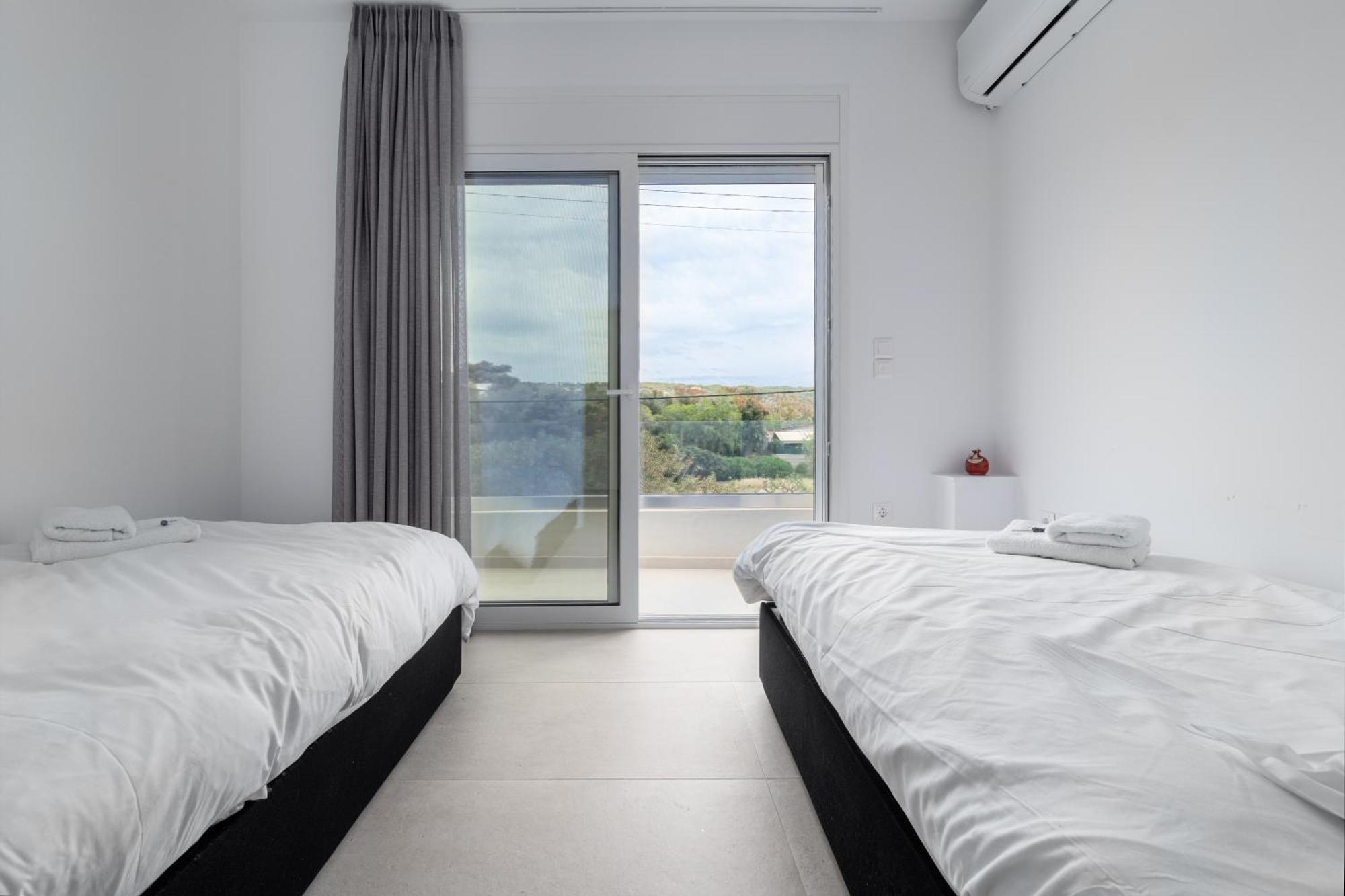Legrena Beach House Sunion Rum bild
